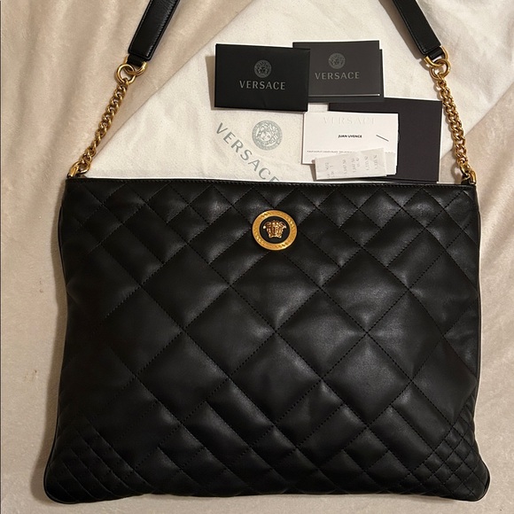 Versace Handbags - Versace Borsa Nappa Trapuntata Black Quilted Leather Shoulder Bag - Like NEW!